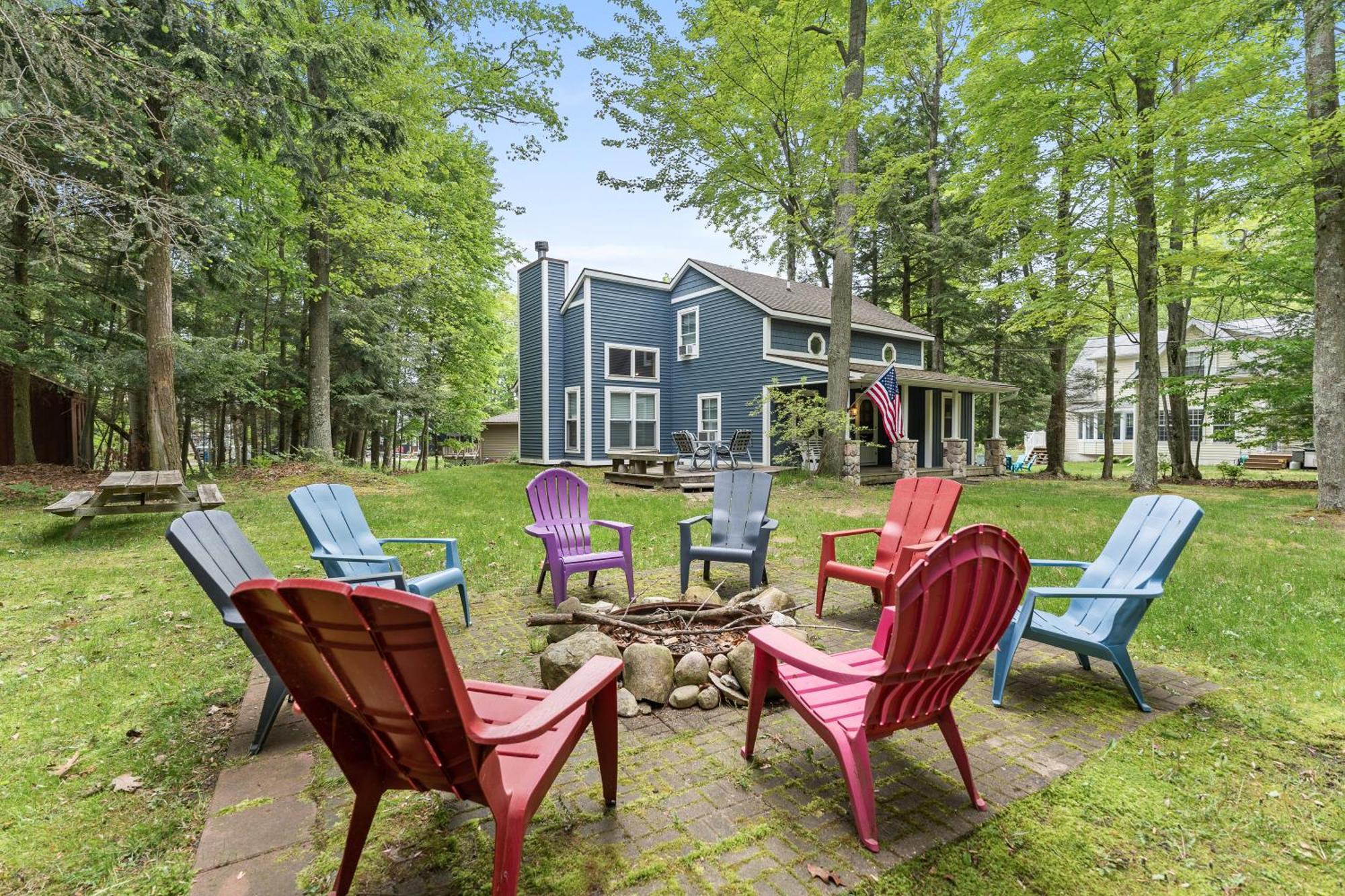 Experience The Charm Of Silver Lake At Parrothead Retreat Mears Exterior photo
