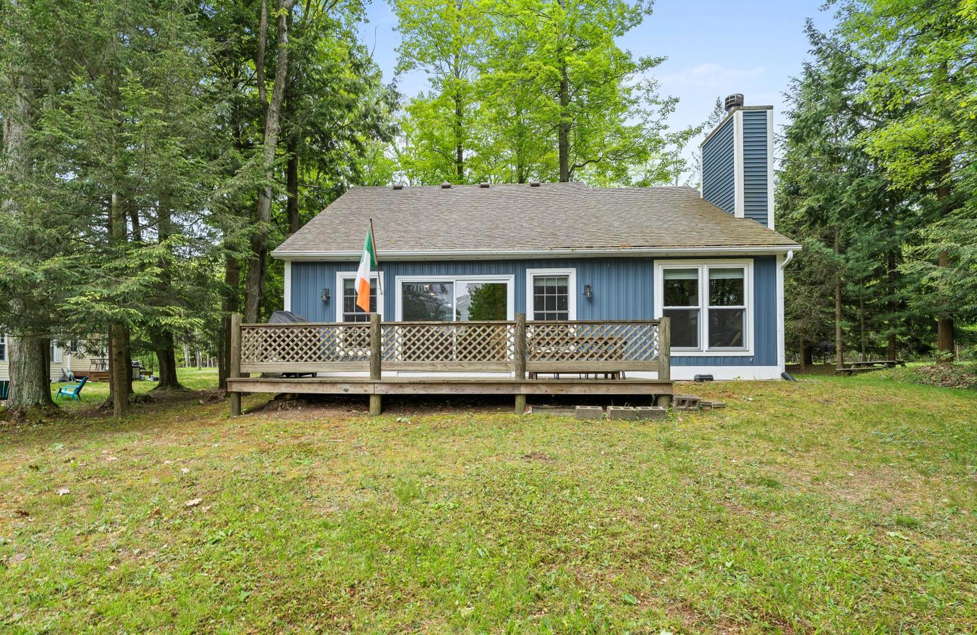 Experience The Charm Of Silver Lake At Parrothead Retreat Mears Exterior photo